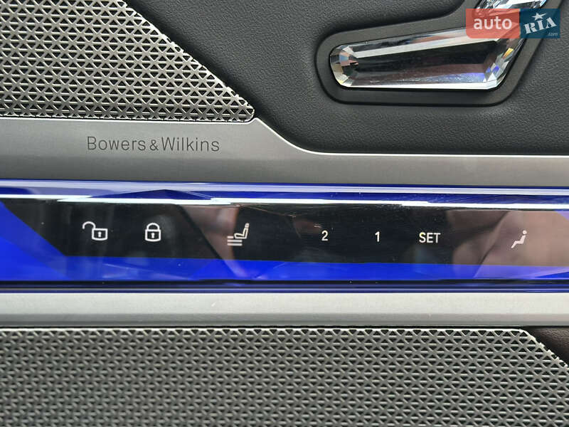 Седан BMW 7 Series 2022 в Киеве