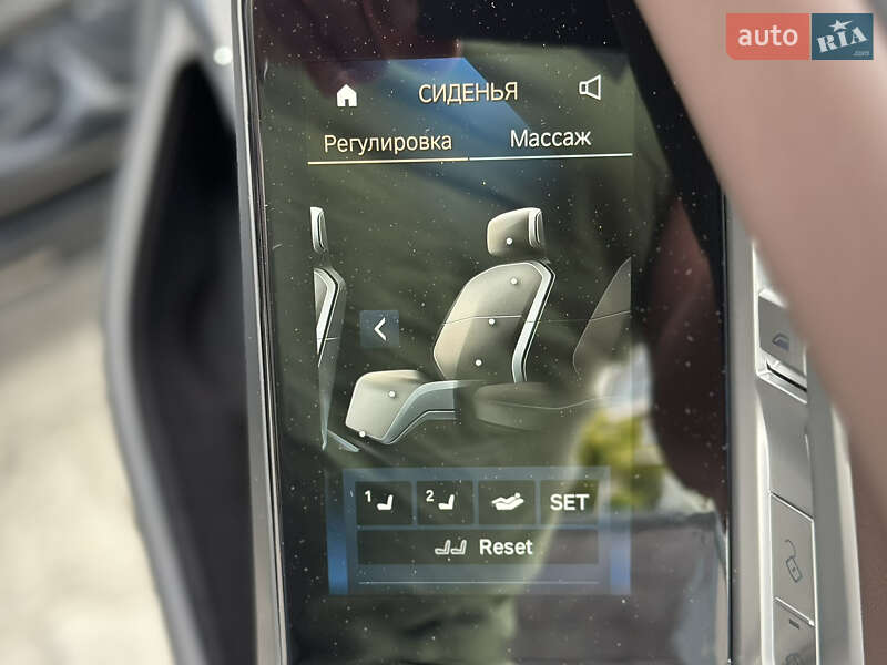 Седан BMW 7 Series 2022 в Киеве