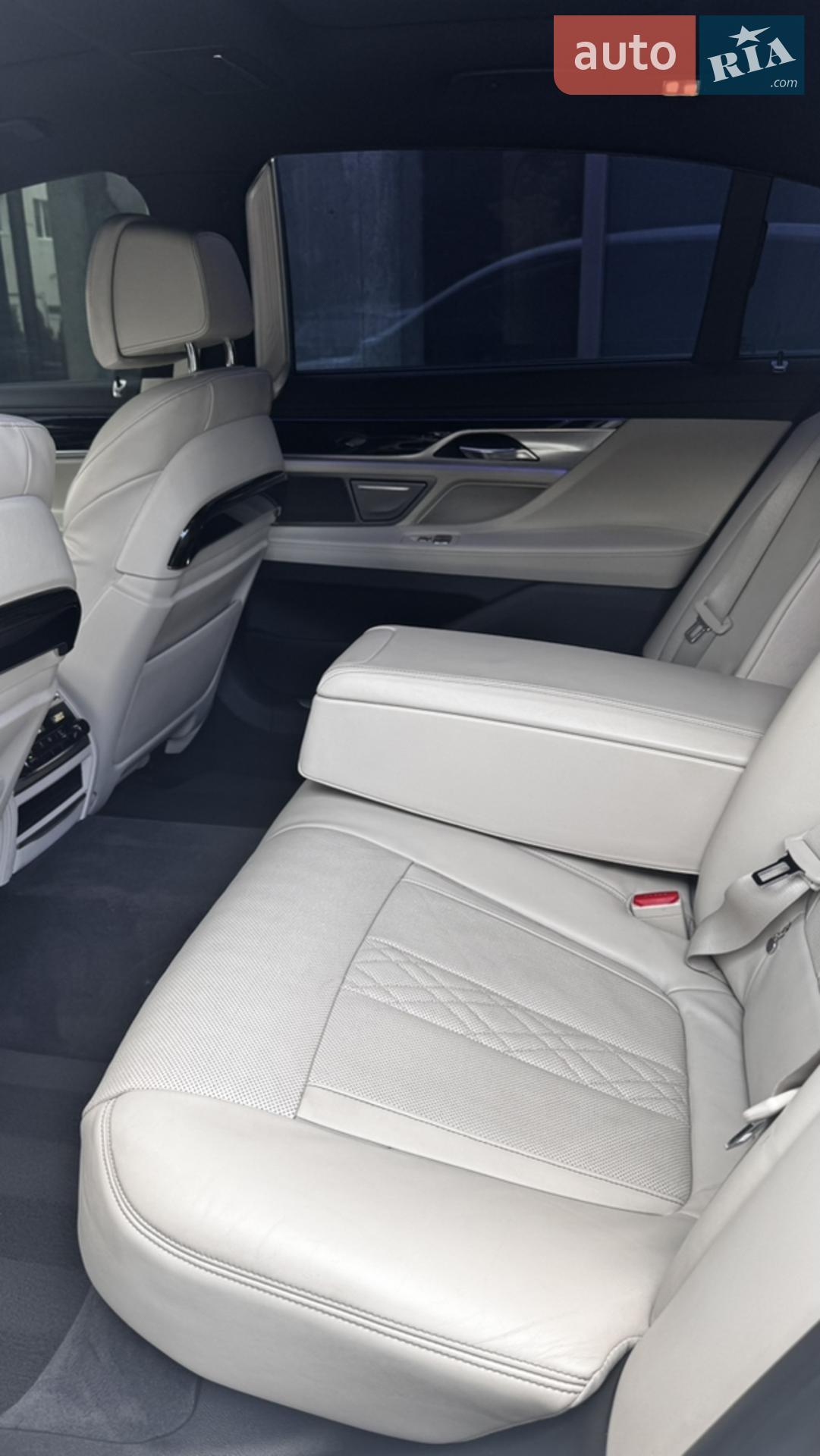 2016 BMW 7er - мініатюра 33