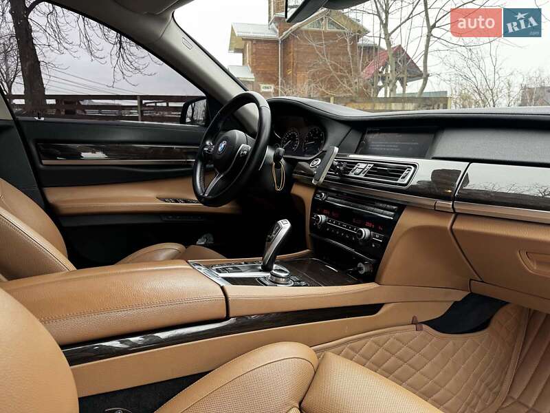 Седан BMW 7 Series 2012 в Киеве