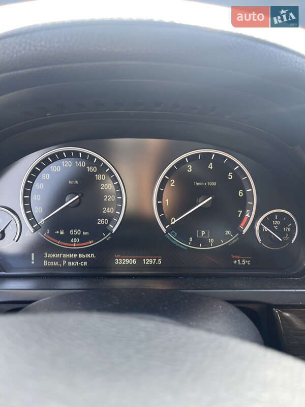 Седан BMW 7 Series 2010 в Дубровице