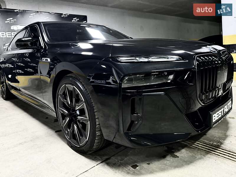 Седан BMW 7 Series 2024 в Киеве