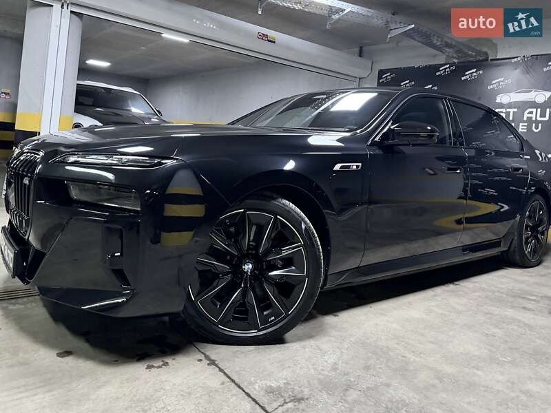 Седан BMW 7 Series 2024 в Киеве