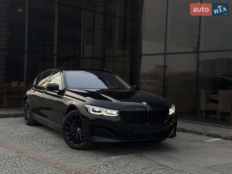 Седан BMW 7 Series 2020 в Мукачево