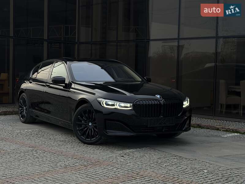 Седан BMW 7 Series 2020 в Мукачево