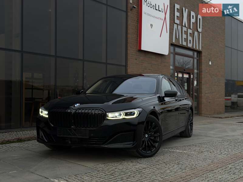 Седан BMW 7 Series 2020 в Мукачево