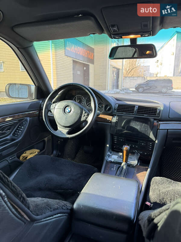 Седан BMW 7 Series 1998 в Броварах