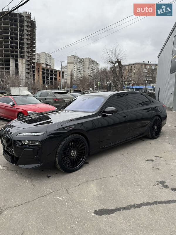 Седан BMW 7 Series 2024 в Харькове