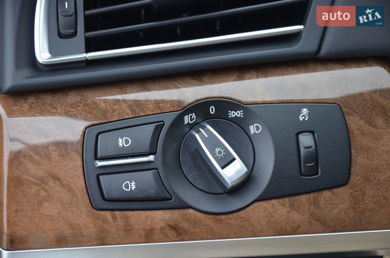 Седан BMW 7 Series 2010 в Харькове