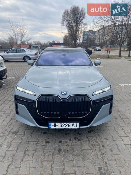 Седан BMW 7 Series 2024 в Каменском