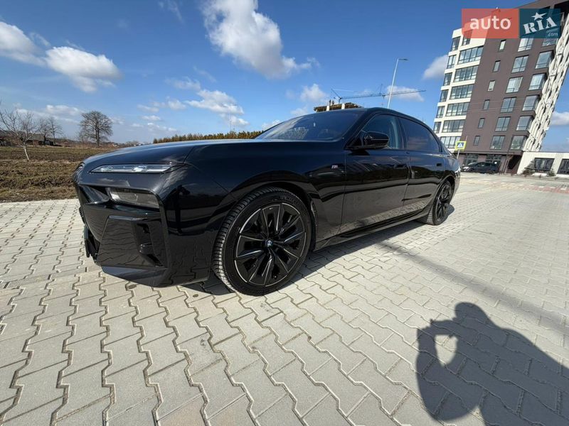 Седан BMW 7 Series 2024 в Виннице