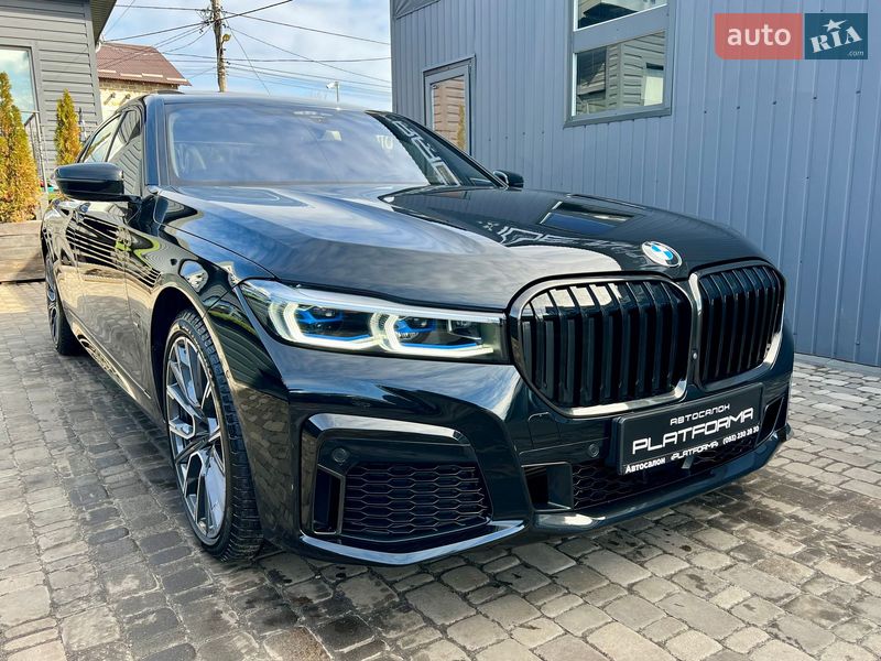 Седан BMW 7 Series 2022 в Киеве