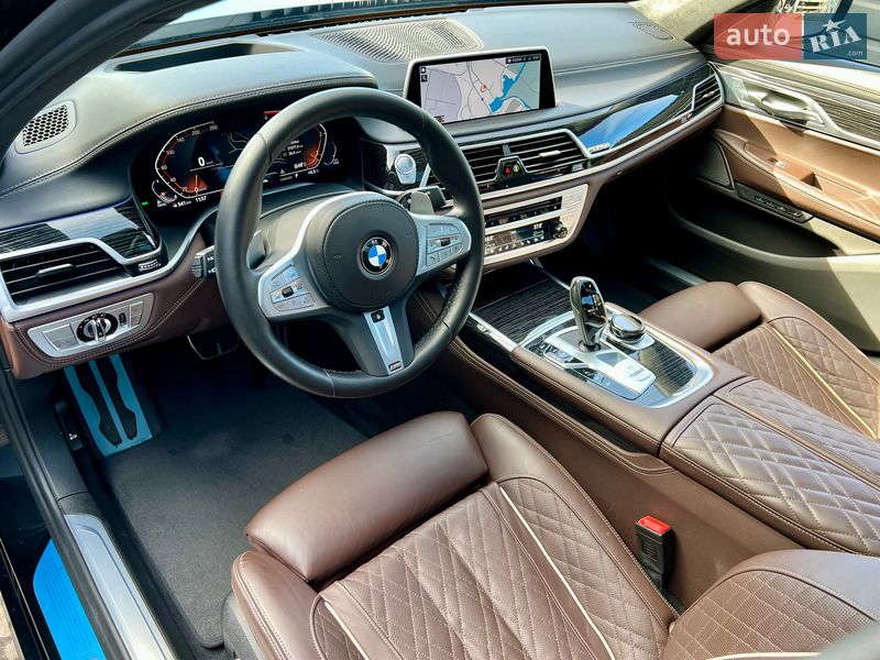 Седан BMW 7 Series 2022 в Киеве