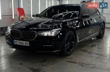 Седан BMW 7 Series 2017 в Хмельницком