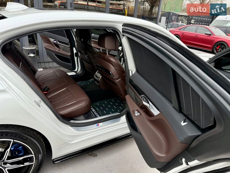 Седан BMW 7 Series 2019 в Києві