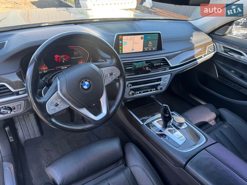Седан BMW 7 Series 2019 в Киеве