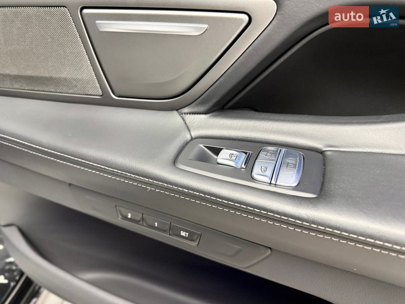 Седан BMW 7 Series 2022 в Киеве