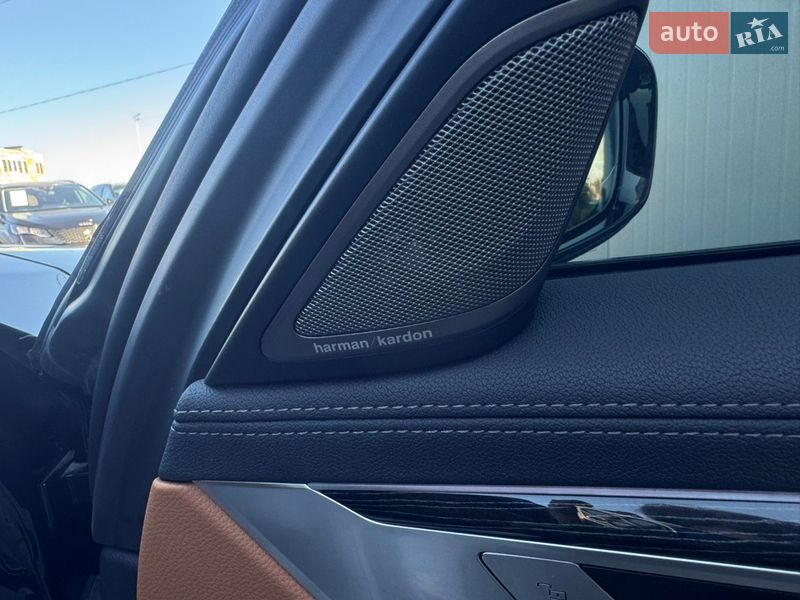 Седан BMW 7 Series 2020 в Ивано-Франковске