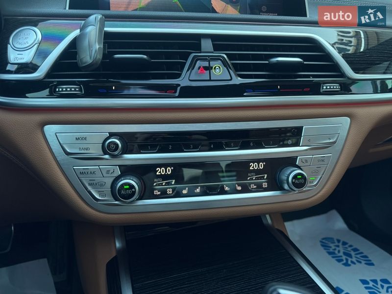 Седан BMW 7 Series 2020 в Ивано-Франковске