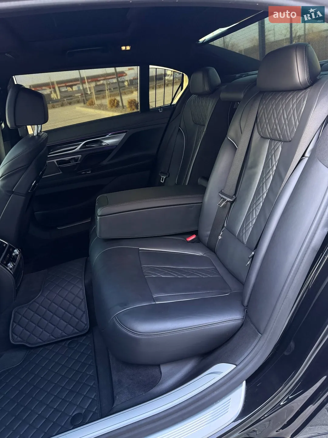 2019 BMW 7er - мініатюра 8