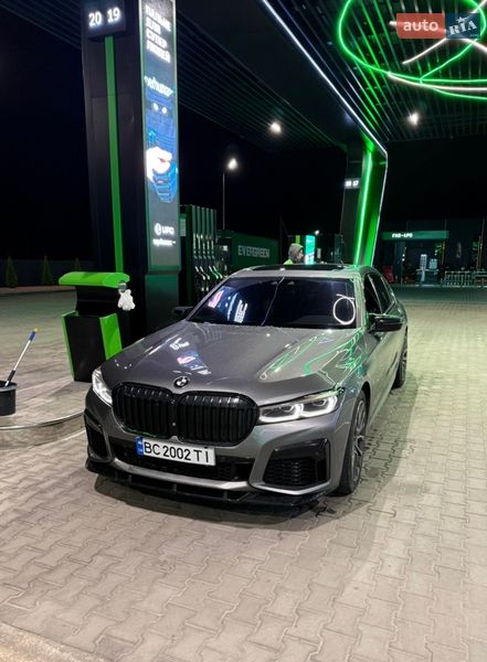 Седан BMW 7 Series 2016 в Львове