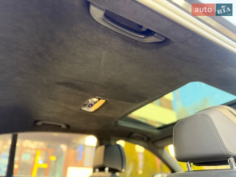 Седан BMW 7 Series 2022 в Дніпрі