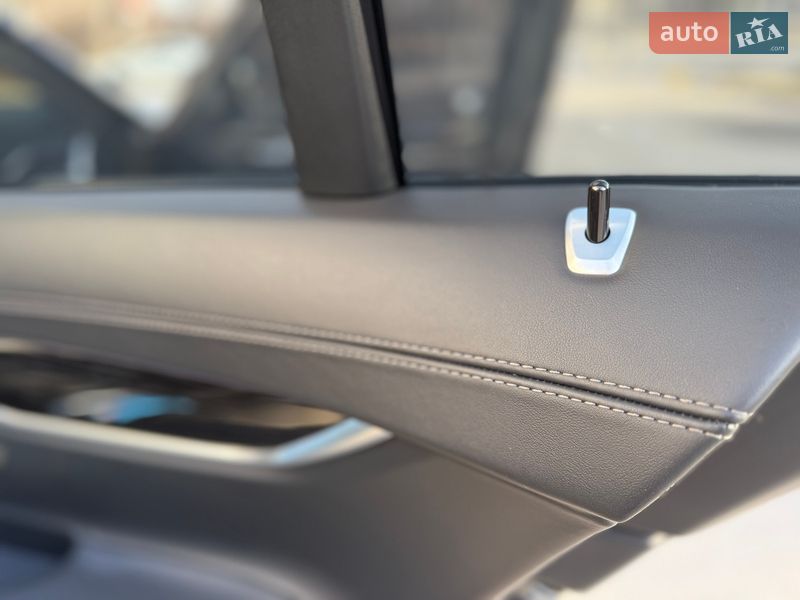 Седан BMW 7 Series 2022 в Дніпрі