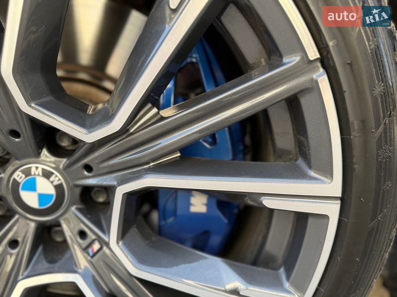 Седан BMW 7 Series 2022 в Дніпрі