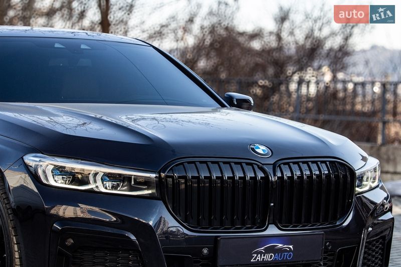Седан BMW 7 Series 2018 в Львове