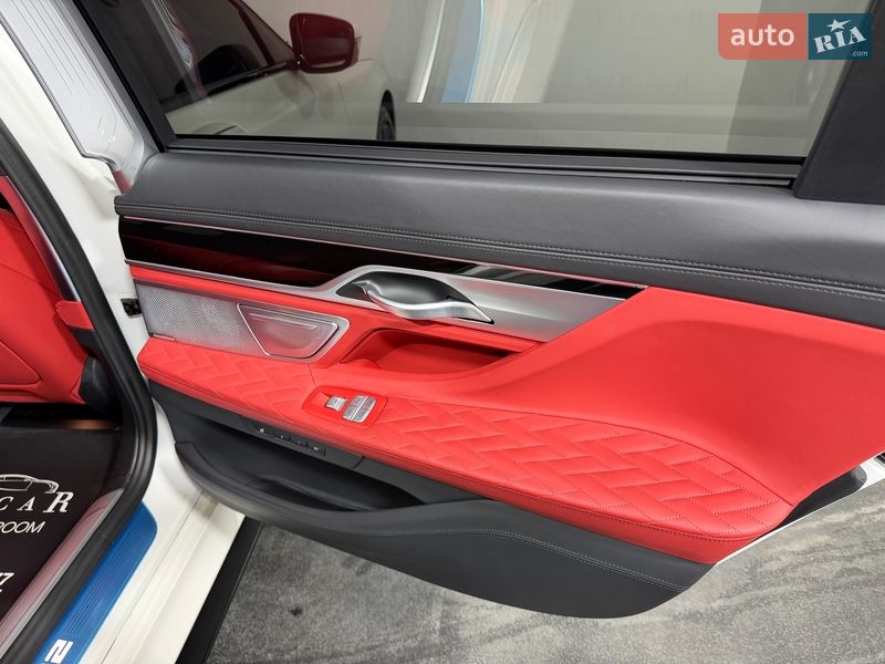 Седан BMW 7 Series 2021 в Киеве