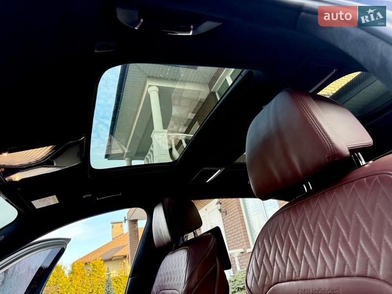 Седан BMW 7 Series 2019 в Киеве