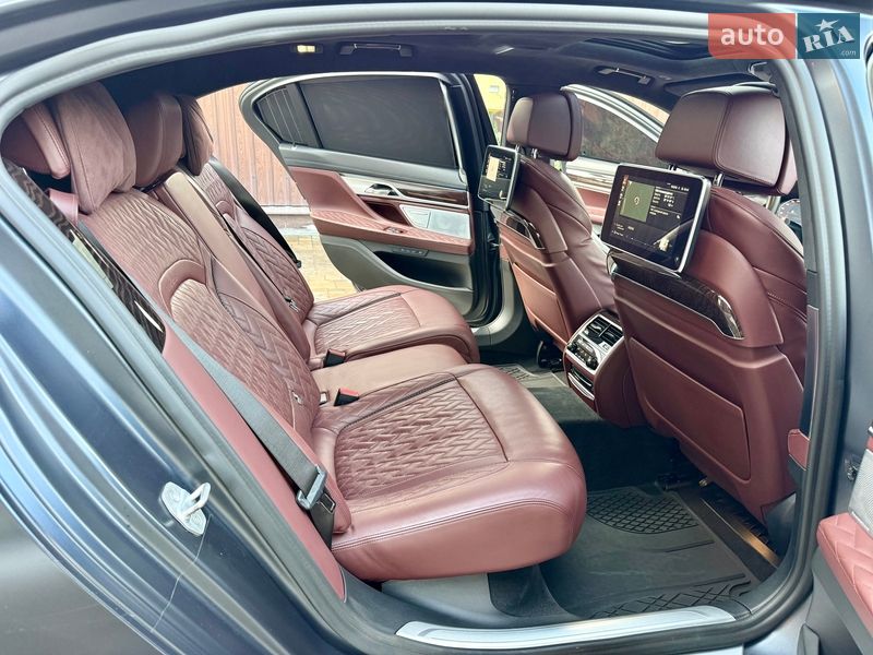 Седан BMW 7 Series 2019 в Киеве