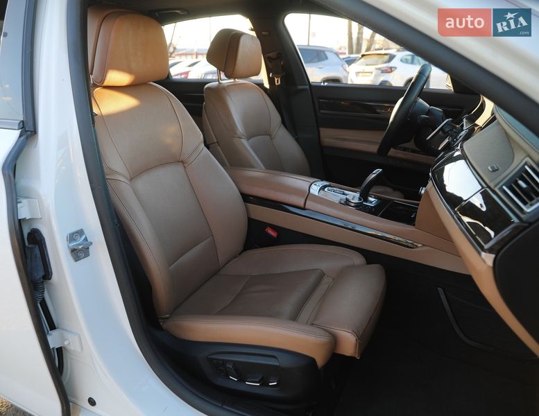 Седан BMW 7 Series 2013 в Харькове