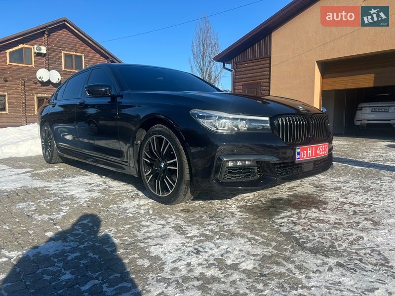 Седан BMW 7 Series 2017 в Владимире
