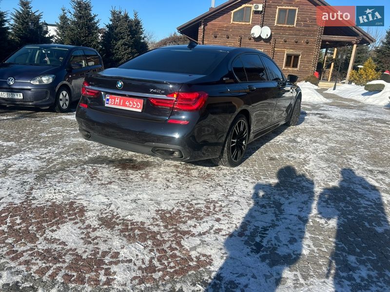 Седан BMW 7 Series 2017 в Владимире