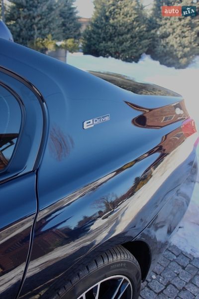 Седан BMW 7 Series 2017 в Владимире