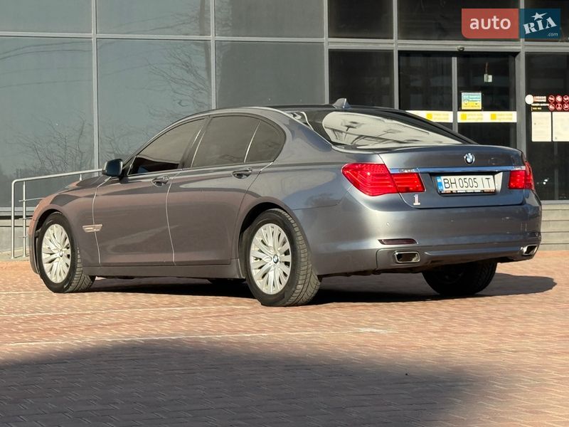 Седан BMW 7 Series 2009 в Одессе
