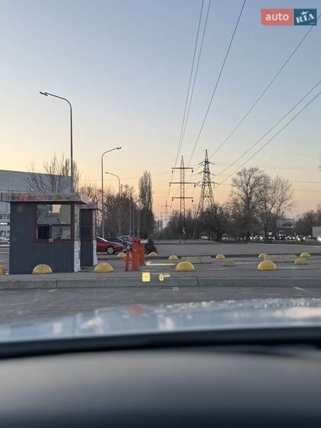 Седан BMW 7 Series 2019 в Киеве