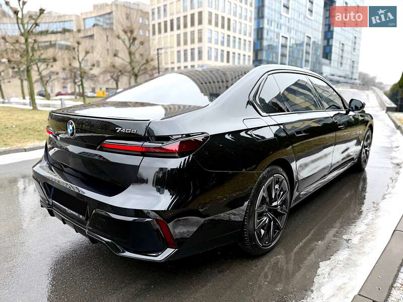 Седан BMW 7 Series 2023 в Киеве фото 16 Седан BMW 7 Series 2023 в Киеве