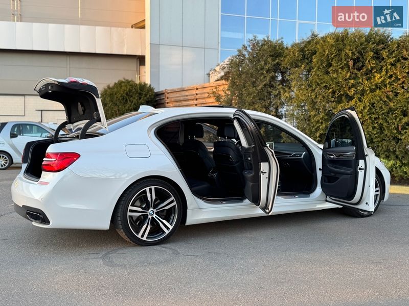 Седан BMW 7 Series 2016 в Киеве