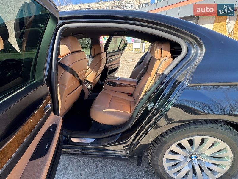 Седан BMW 7 Series 2011 в Харкові