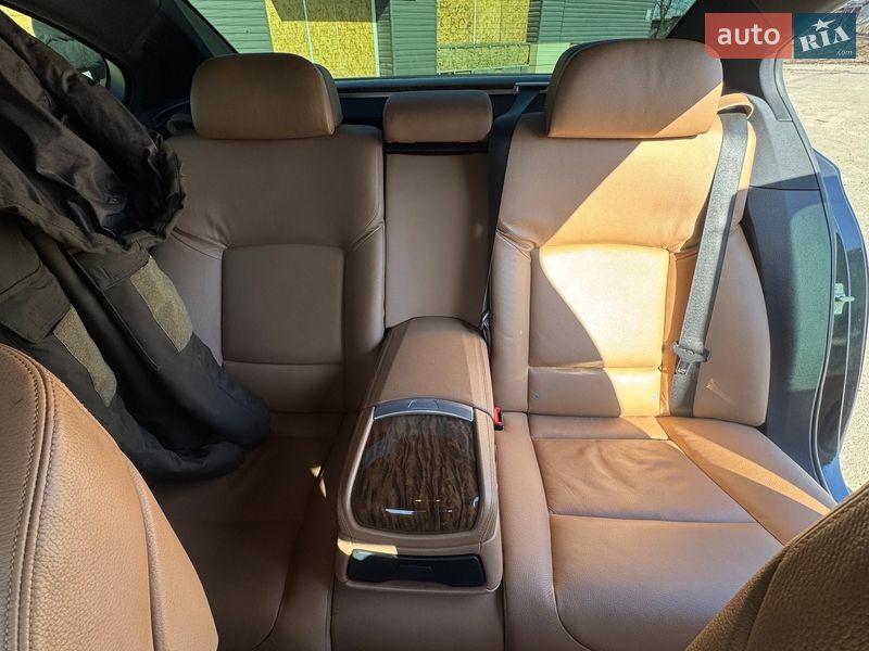 Седан BMW 7 Series 2011 в Харкові