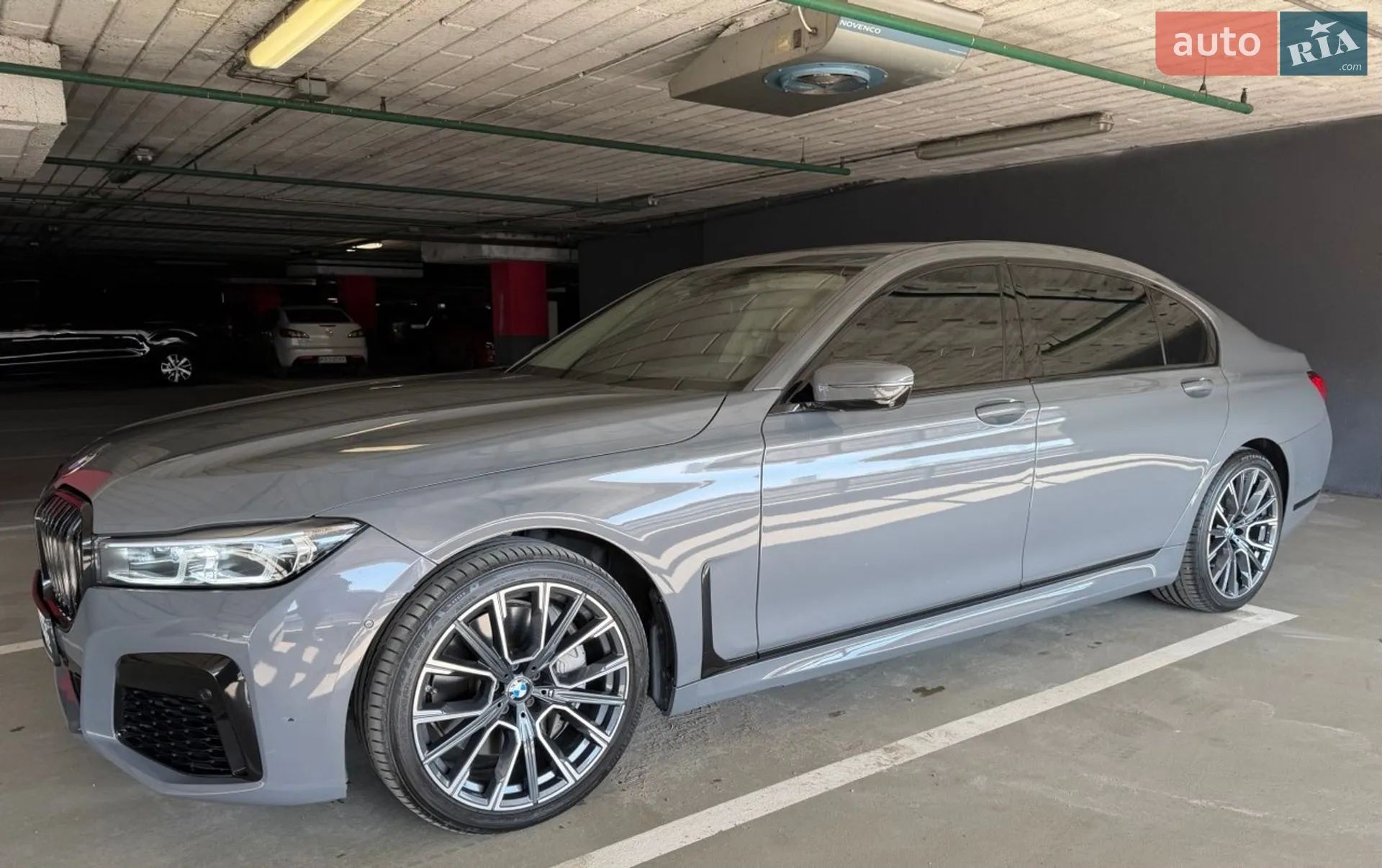 2017 BMW 7er - мініатюра 14