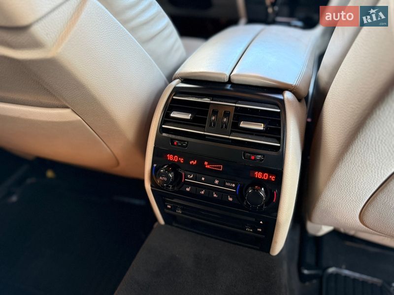 Седан BMW 7 Series 2011 в Хмельницком