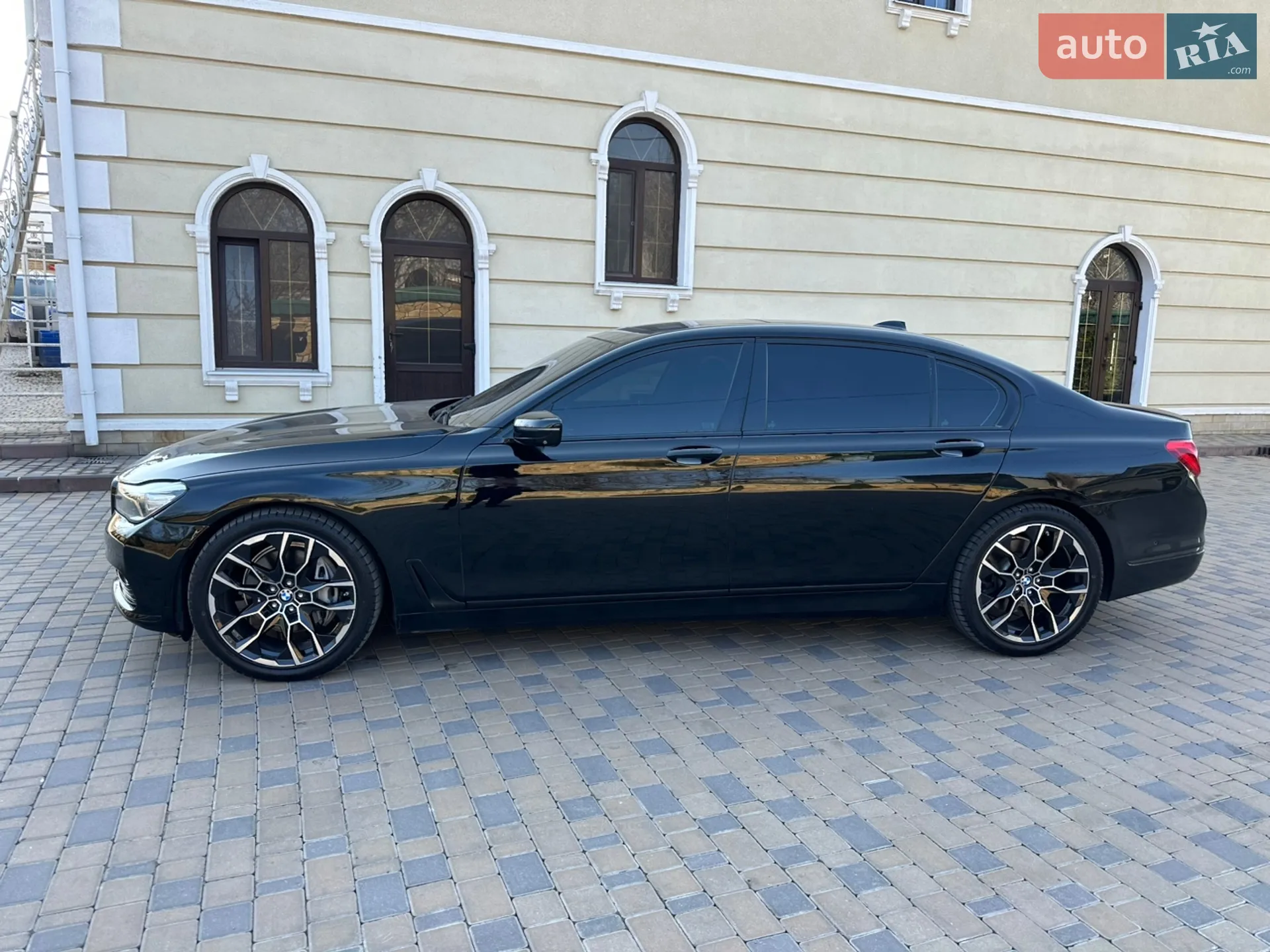 2016 BMW 7er - мініатюра 8