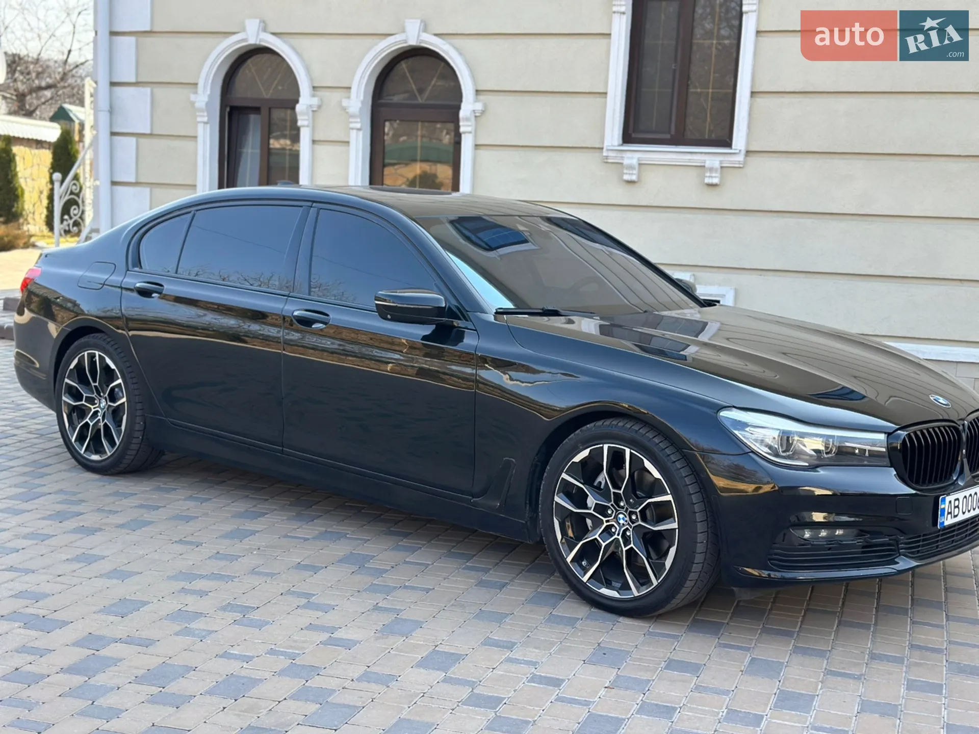 2016 BMW 7er - мініатюра 11
