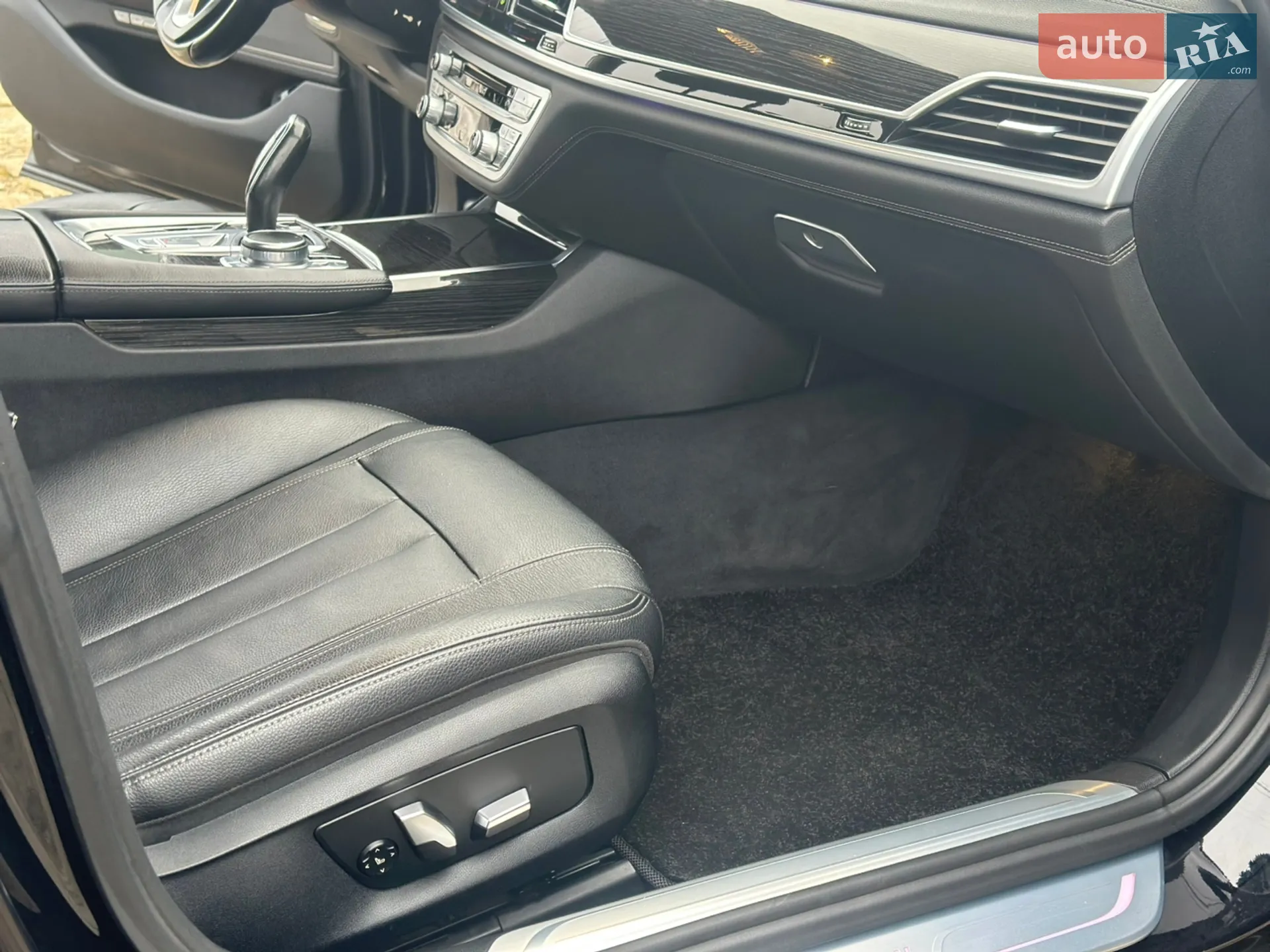 2016 BMW 7er - мініатюра 29