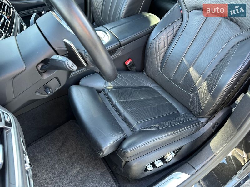 Седан BMW 7 Series 2019 в Киеве
