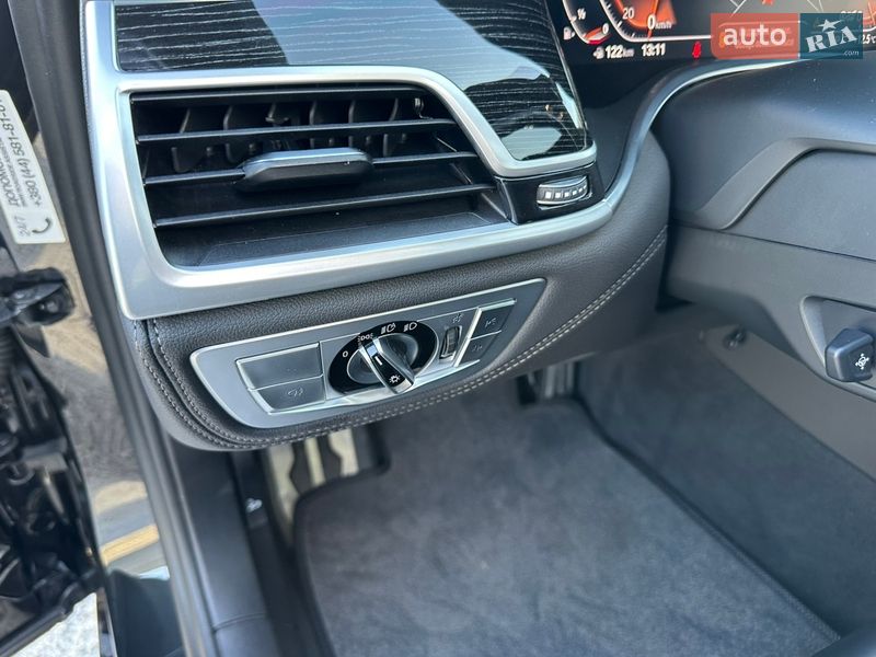 Седан BMW 7 Series 2019 в Киеве