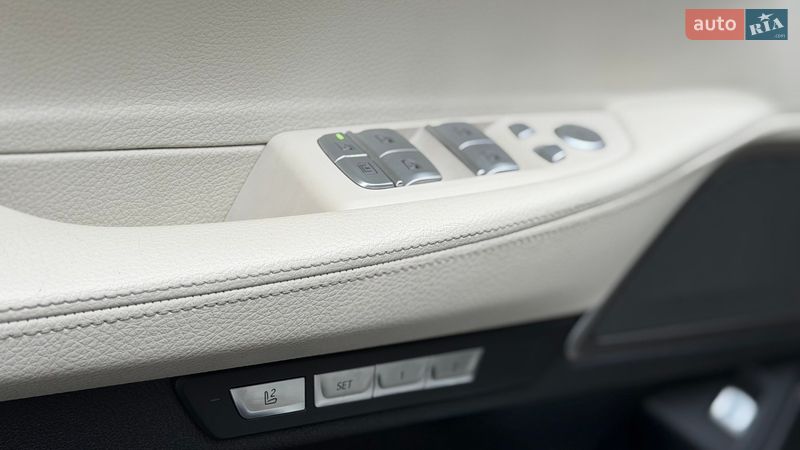 Седан BMW 7 Series 2016 в Києві